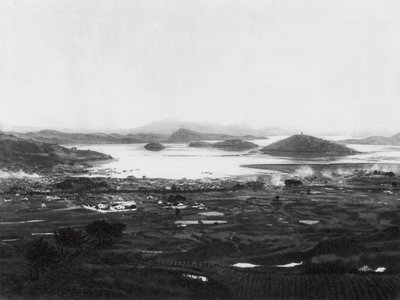 福建省三竿市、三竿の町と港（モノクロ写真） 作： Ernst Boerschmann