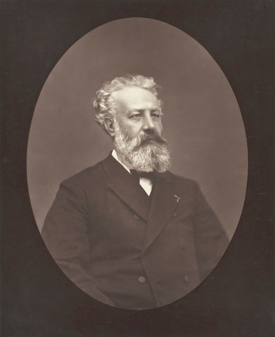 ジュール・ヴェルヌ、c。 1876年。 作： Etienne Carjat