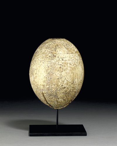 刻まれたダチョウの卵、紀元前6世紀半ば頃 作： Etruscan