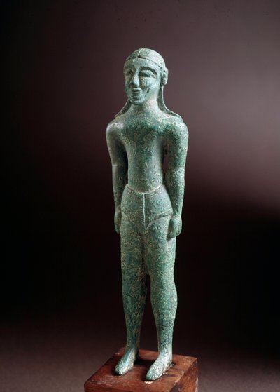 エトルリア文明：「クーロス」ブロンズ彫刻、イタリア、フィレンツェ近郊のカステッロ、紀元前550年、薄暗い15 cm 作： Etruscan