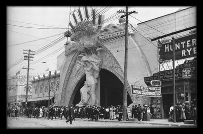 ドリームランドへの入り口、1908年（硝酸塩陰性） 作： Eugene Wemlinger