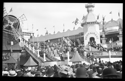 ルナ公園、1909年（硝酸塩陰性） 作： Eugene Wemlinger
