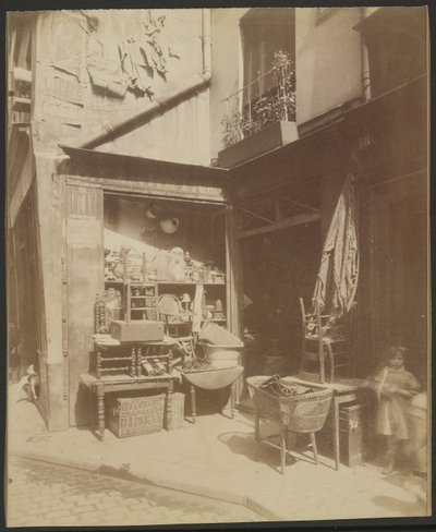 ブロカント、ボーブール通りのアン・コイン、8 (4) 作： Eugène Atget
