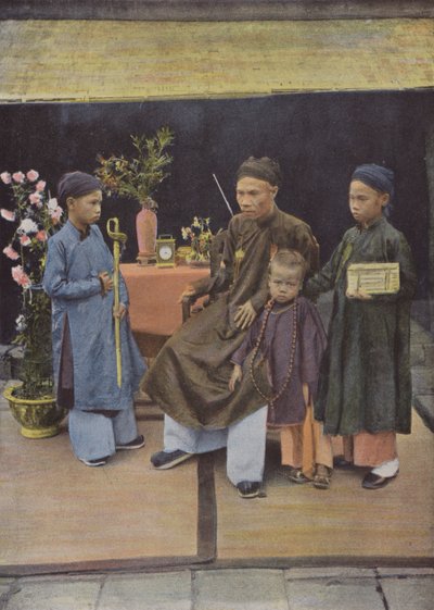 ダオタン知事とその子供たち 作： European Photographer