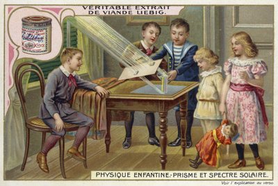プリズムを使用して太陽光のスペクトルを示す 作： European School