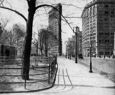 フラットアイアンビルディングとマディソンスクエア、ニューヨーク市、米国、c1930s 作： Ewing Galloway