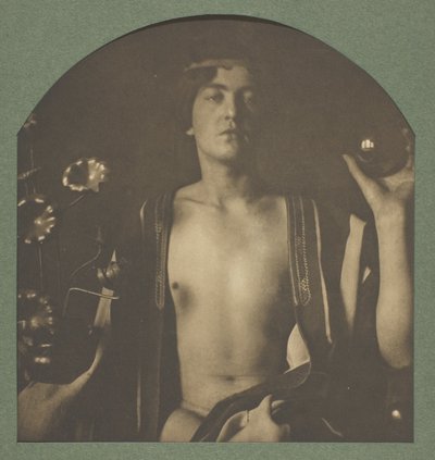 ポートフォリオ「American Pictorial Photography, Series I」より "Beauty is Truth, Truth Beauty, No.1"（1899年）；エディション146/150 作： F. Holland Day