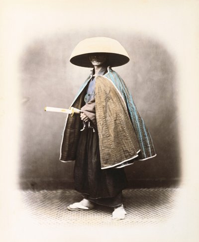 伝統的な衣装を着た日本の武士、1868年頃 作： Felice Beato