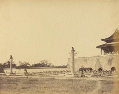 冬の宮殿への入り口、ペキン、1860年10月 作： Felice Beato