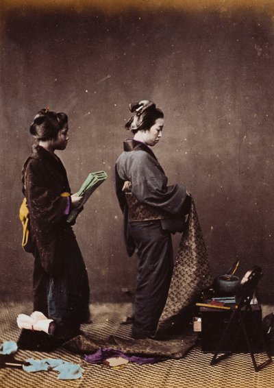 日本人女性のドレッシング、1870年から1880年 作： Felice Beato