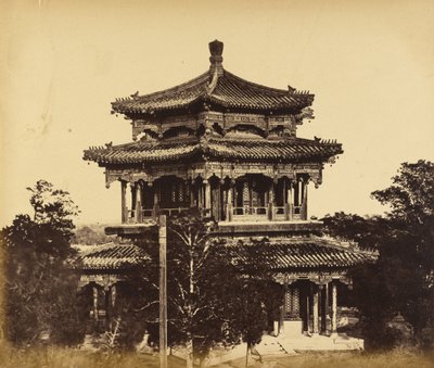 大皇居（円明園）燃える前、ペキン、1860年10月18日 作： Felice Beato