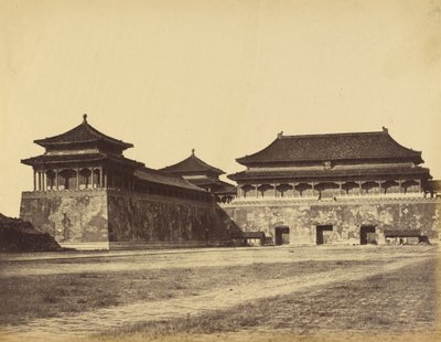 1860年10月29日、ペキンの大帝国冬宮殿 作： Felice Beato