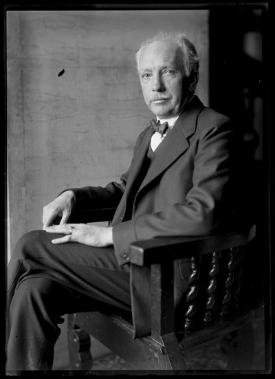 リヒャルト・シュトラウス（1864-1949）の写真 作： Ferdinand Schmutzer
