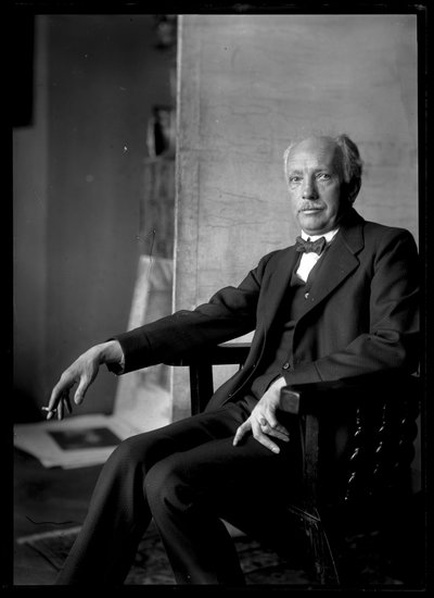 リヒャルト・シュトラウス（1864-1949）の写真 作： Ferdinand Schmutzer