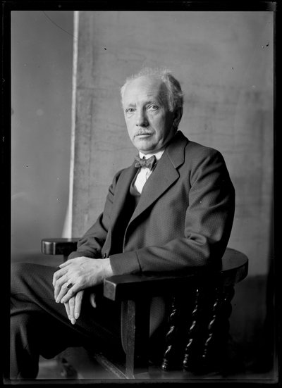 リヒャルト・シュトラウス（1864-1949）の写真 作： Ferdinand Schmutzer