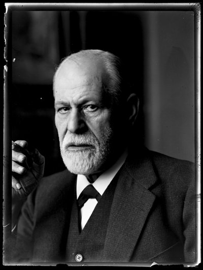ジークムント・フロイト（1856-1939）の写真 作： Ferdinand Schmutzer