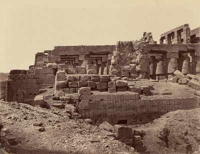 神殿第3塔門跡（南東）左側（カルナック） テーベ遺跡 作： Félix Bonfils