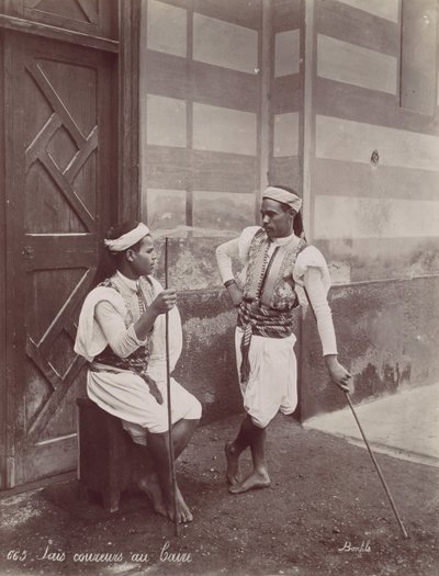 1870 年代のカイロのランナーを知っています。 作： Félix Bonfils