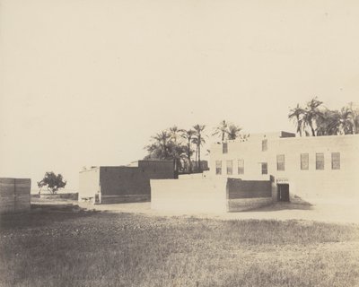 シャウト、ナイル川の端にあるアラブの住居、1851-52年、1853-54年に印刷。 作： Félix Teynard