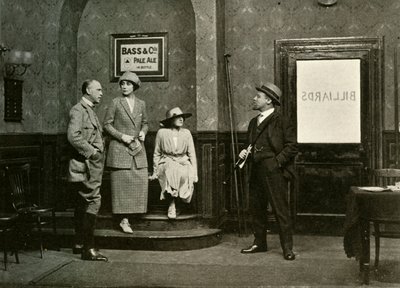 1920年、1928年のオークションで。 作： Foulsham and Banfield