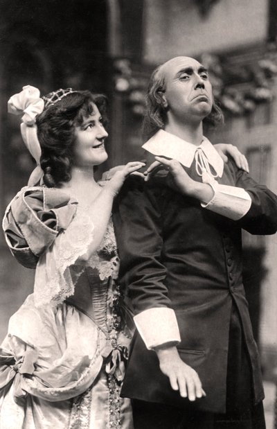 レディタッターズのルイポンドとパウイスピンダー、1907年。 作： Foulsham and Banfield