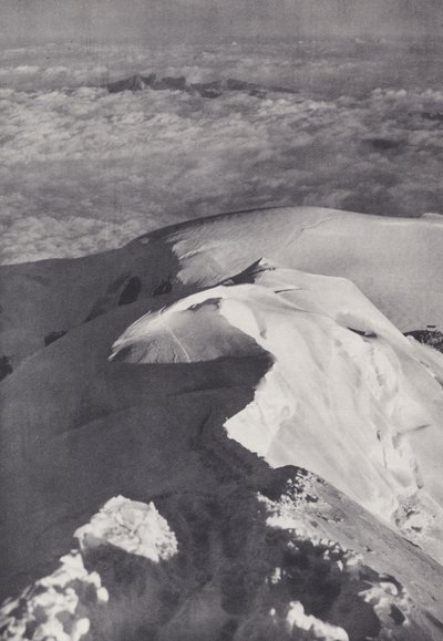 モンブランの範囲: モンブランの山頂尾根 (b/w 写真) 作： Francis Sydney Smythe