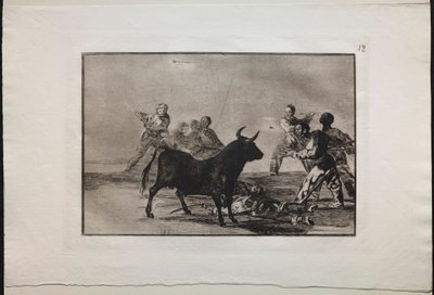 闘牛：ランス、鎌、バンデリラ、その他の武器で雄牛をひもでつなぐガラガラ、1876年。 作： Francisco de Goya