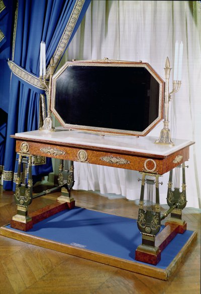 ジョセフィン皇后（1763-1814）（木製と青銅）に属する化粧台 作： Francois Honore Georges Jacob Desmalter