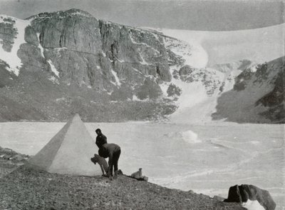 デビルズパンチボウル、花崗岩港の南西隅にある空のCWM、1912年、1913年 作： Frank Debenham