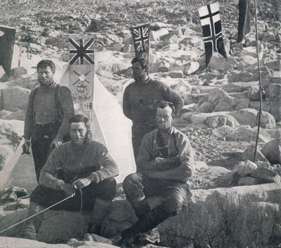 1911年、1913年のクリスマスの日にケープジオロジーで開催された第2西部党。 作： Frank Debenham