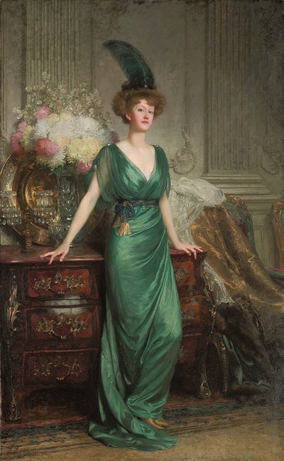 本の肖像画。アーネストギネス夫人、立って、エメラルドのドレスと羽を着て、1912年 作： Frank Dicksee