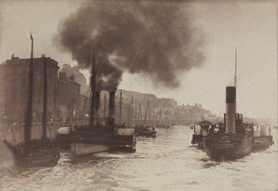 無題 (港の情景) 作： Frank Meadow Sutcliffe