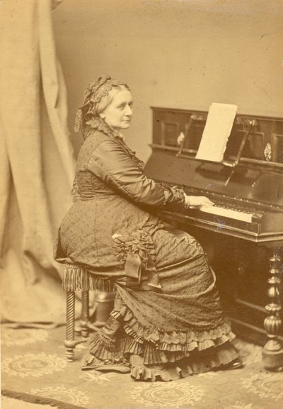 ピアノでのクララウィエックシューマン1819-1896の肖像、1878年。 作： Franz Hanfstaengl