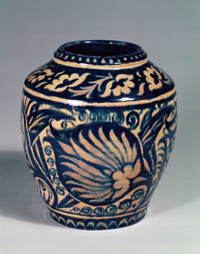 Bushey Heath Potteryの花瓶 作： Fred Passenger