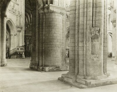 イーリー大聖堂：North Nave Aisleから聖歌隊への八角形 作： Frederick Henry Evans