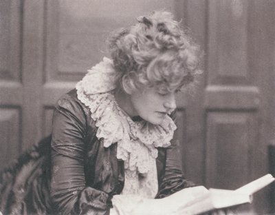 エレンテリー（1847-1928）の肖像写真、フレデリックホリエ（1837-1933）（セピア写真） 作： Frederick Hollyer
