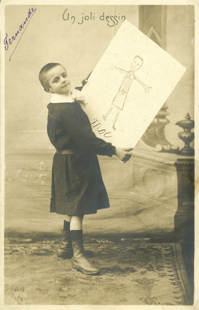 絵を描く少年（モノクロ写真 作： French Photographer