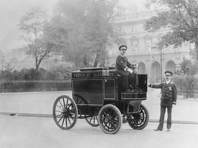 電気メールカート、1901 作： French Photographer