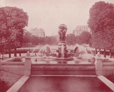 ルクセンブルク宮殿「天文台の噴水」（モノクロ写真 作： French Photographer