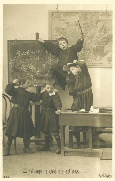 フランスの小学生の演奏、Vive Les Vacances 作： French Photographer