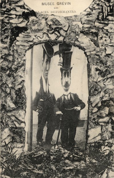 鏡の間 作： French Photographer