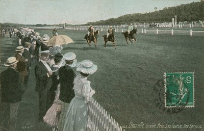 ドーヴィルでの競馬。 1913年に送られたはがき。 作： French Photographer