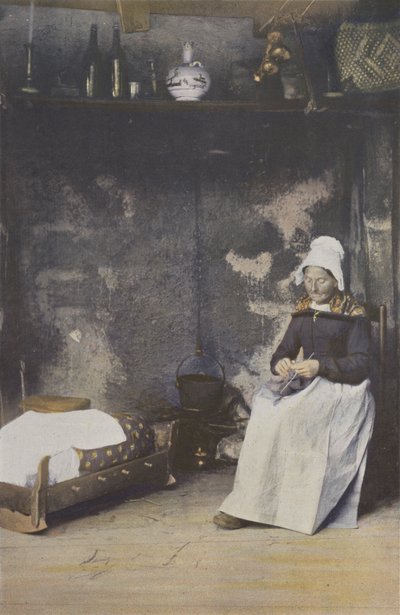 Interieur DAuvergne、編み物をする女性 作： French Photographer