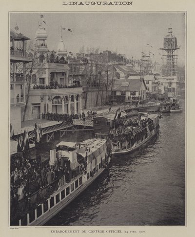 1900年パリ万国博覧会の開会式（モノクロ写真 作： French Photographer