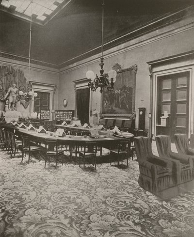 パリ代議院、会議場（モノクロ写真 作： French Photographer