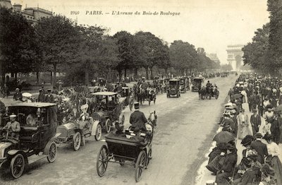 パリ、ボワドブローニュ通り 作： French Photographer