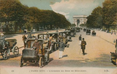 パリ、LAvenue du Bois de Boulogne。 1913年に送られたはがき。 作： French Photographer