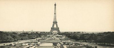 パリ、エッフェル塔、ジャルダンデュシャンドマルス、エッフェル塔、シャンドマルス庭園 作： French Photographer