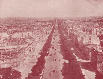 パリの街並みシャンゼリゼ通りの遠景（モノクロ写真 作： French Photographer