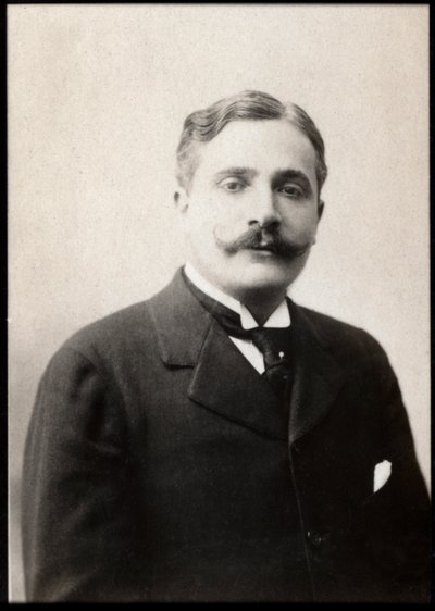 フランスの作家、ピエールデクールセル（1856-1926）の肖像。 作： French Photographer